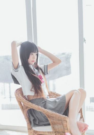 羞耻被脱小内内灌水