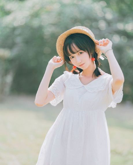 《年轻女教师