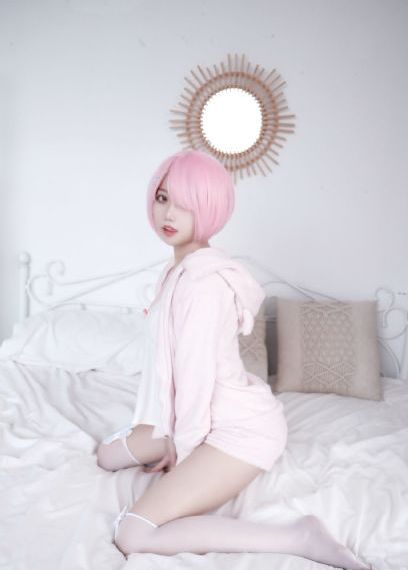 女邻居4