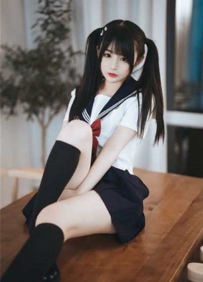 保科真美