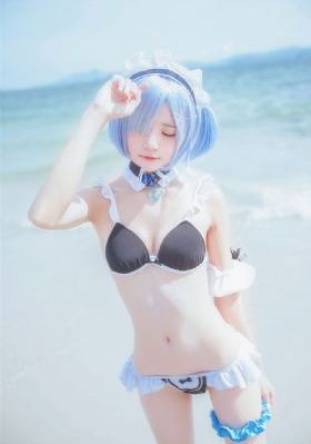 《女学生3》在线观看